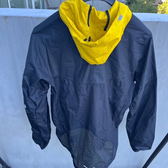 Vintage Super Light Nike Windbreaker- Size Medium - Picture 2 of 4
